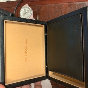 Real fossil wallet brand new